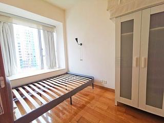 Sai Ying Pun - Island Crest 05