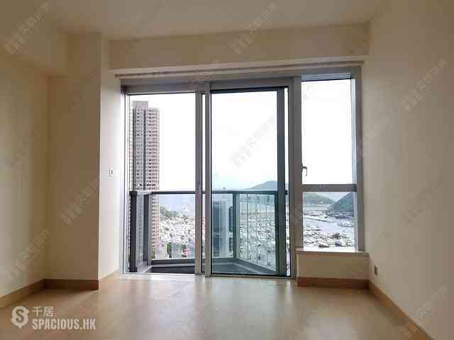 Wong Chuk Hang - Marinella 01