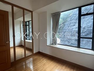 Mid Levels Central - Fairlane Tower 05