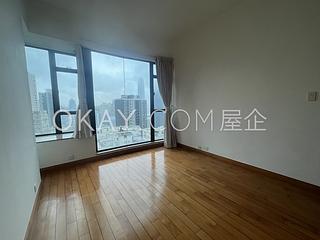 Mid Levels Central - Fairlane Tower 10