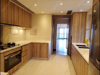 Mid Levels Central - Branksome Grande 08