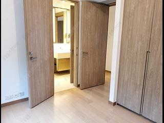 Mid Levels Central - Branksome Grande 09