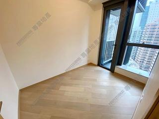 Shek Tong Tsui - Novum West 02