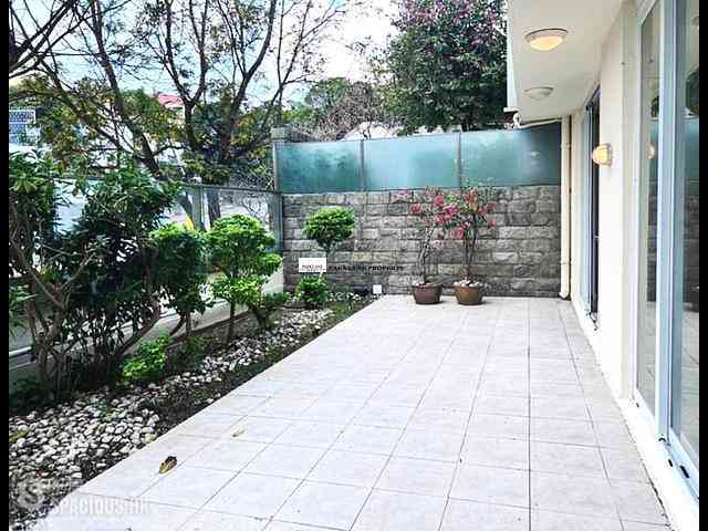 Jardines Lookout - Jardine Terrace 01