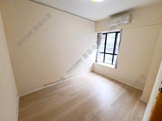 Mid Levels Central - Elegant Terrace 03