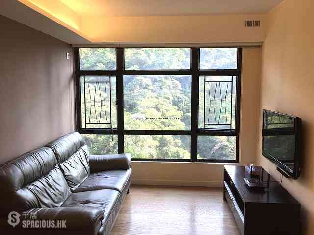 Tai Hang - Ronsdale Garden 01