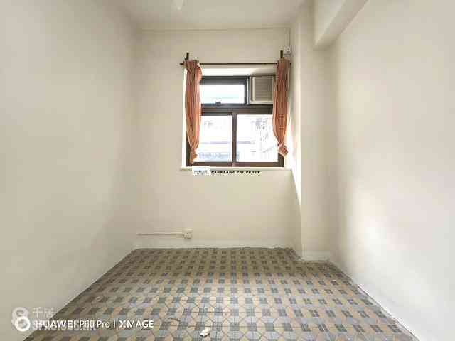 Tai Hang - 6, Brown Street 07