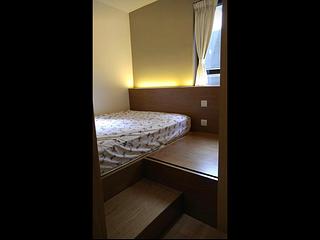 Kennedy Town - Hau Wo Court 03