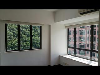 Mid Levels Central - Excelsior Court 05