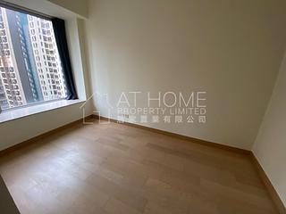 Sai Ying Pun - Island Crest 02