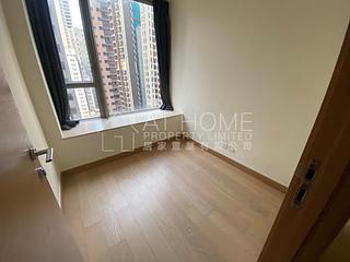 Sai Ying Pun - Island Crest 03