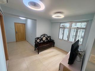 Kennedy Town - Pearl Court 02
