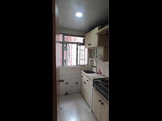 Sai Ying Pun - Fung Yat Building 05
