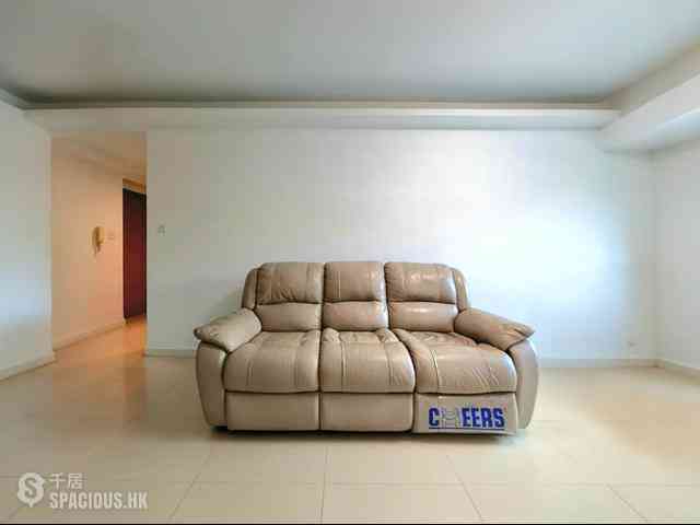 Tung Chung - Caribbean Coast Phase 2 Albany Cove 07