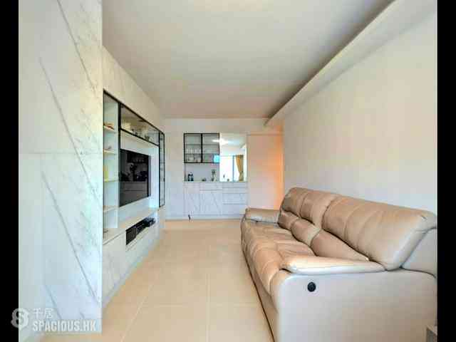 Tung Chung - Caribbean Coast Phase 2 Albany Cove 06