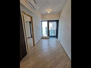Shek Tong Tsui - Novum West Block 2 06