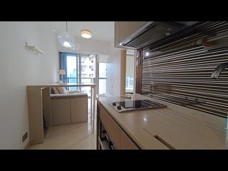 Sai Ying Pun - King's Hill 08