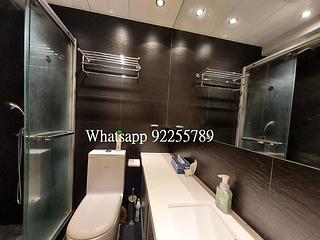Mid Levels West - Sung Ling Mansion 09