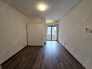 Mid Levels Central - Garden Terrace 09