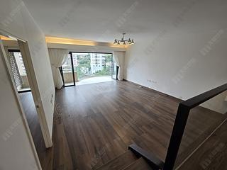 Mid Levels Central - Garden Terrace 05