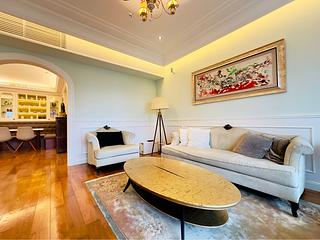 Mid Levels Central - South Garden Mansion 02