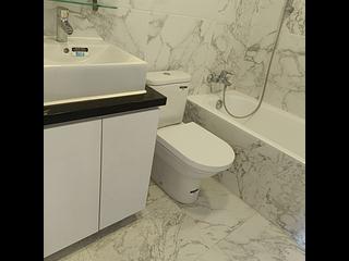 Ap Lei Chau - South Horizons Phase 2 Yee Wan Court (Block 15) 04