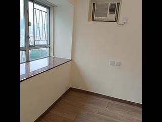 Ap Lei Chau - South Horizons Phase 2 Yee Wan Court (Block 15) 07