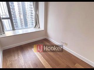 Sai Ying Pun - Island Crest 06