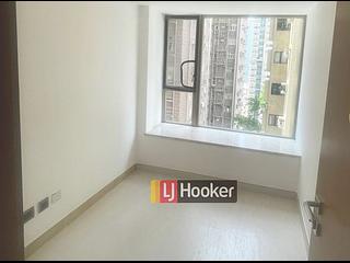 Sai Ying Pun - The Nova 06