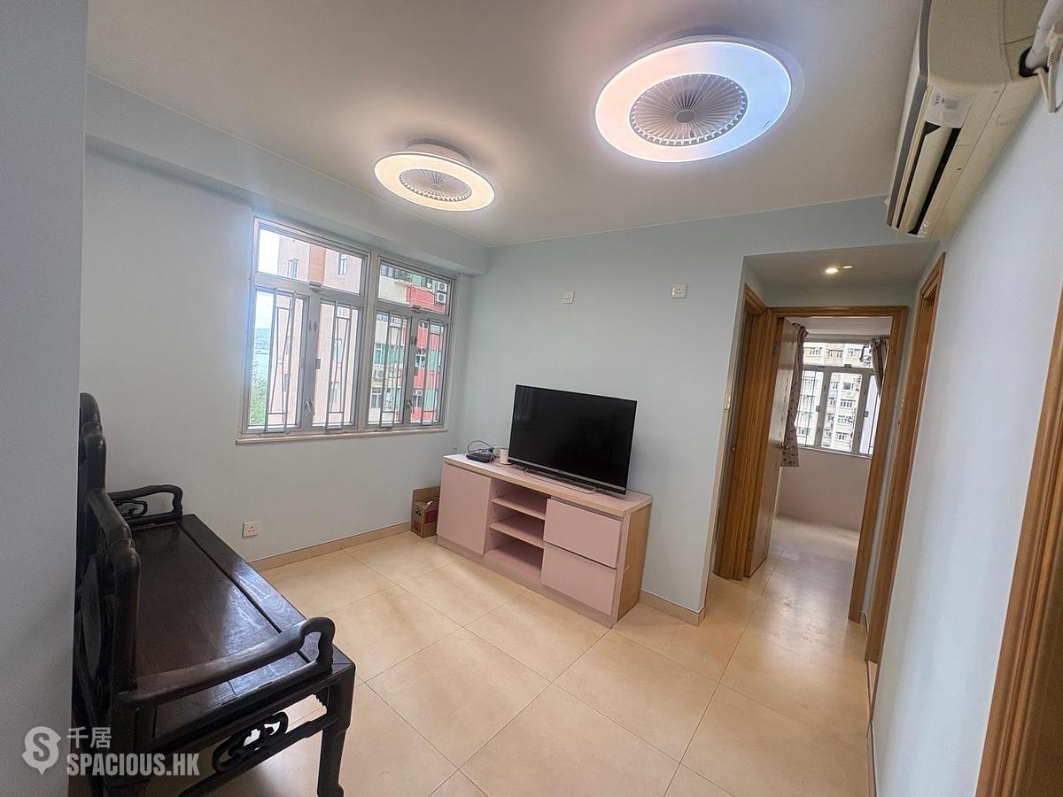 Kennedy Town - Pearl Court 01