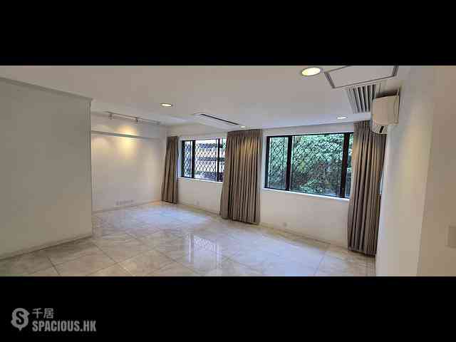 Mid Levels Central - 6B-6E, Bowen Road 01