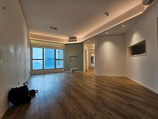 West Kowloon - The Waterfront Phase 2 03