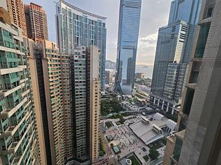West Kowloon - The Waterfront Phase 2 02