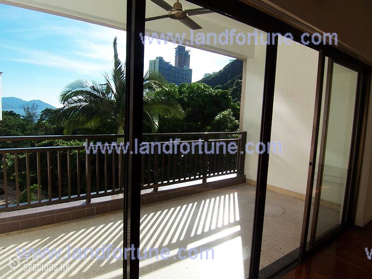 Repulse Bay - South Bay Villas 01