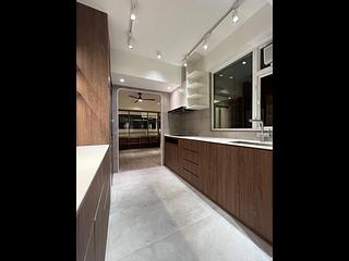 Wan Chai - Linfond Mansion 14