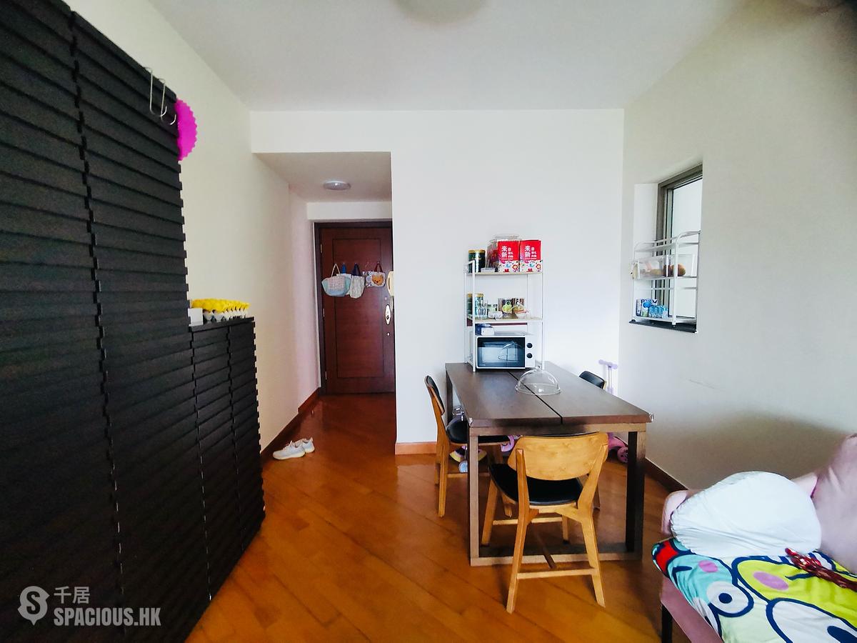 West Kowloon - Sorrento 01