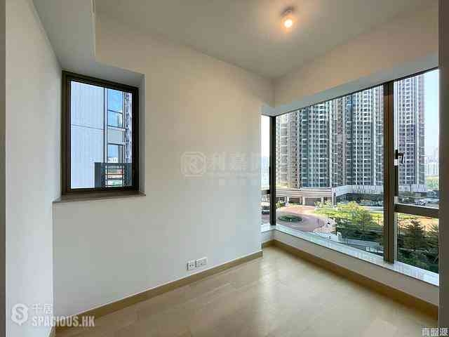 Lohas Park - Lohas Park Phase 9B Grand Marini Block 2 (2A) 06