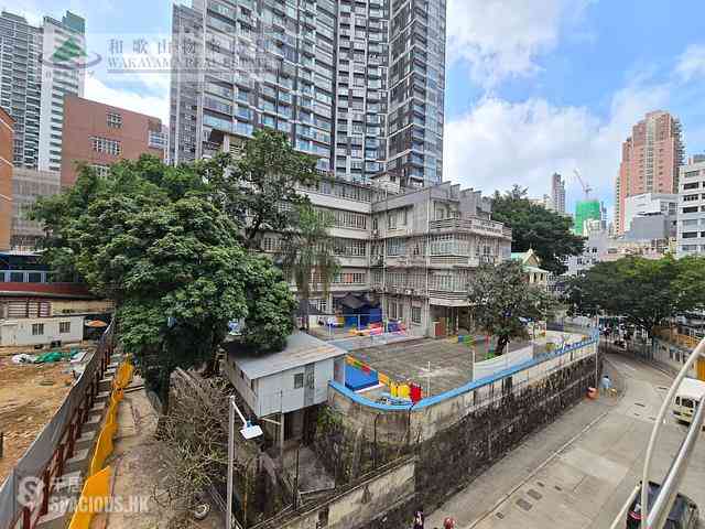 Sai Ying Pun - 105-107, High Street 11