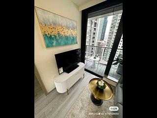 Sai Ying Pun - The Queens 06