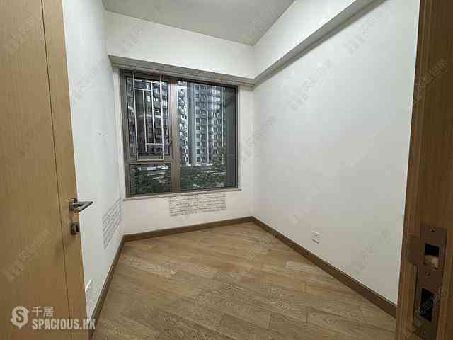 Tsuen Wan - Parc City Block 3 06