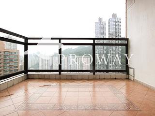 Tai Hang - Dragon Garden 03