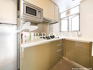 Sai Ying Pun - Island Crest 11