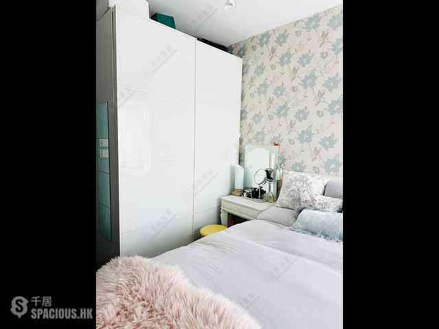 Tai Kok Tsui - The Long Beach Tower 8 05