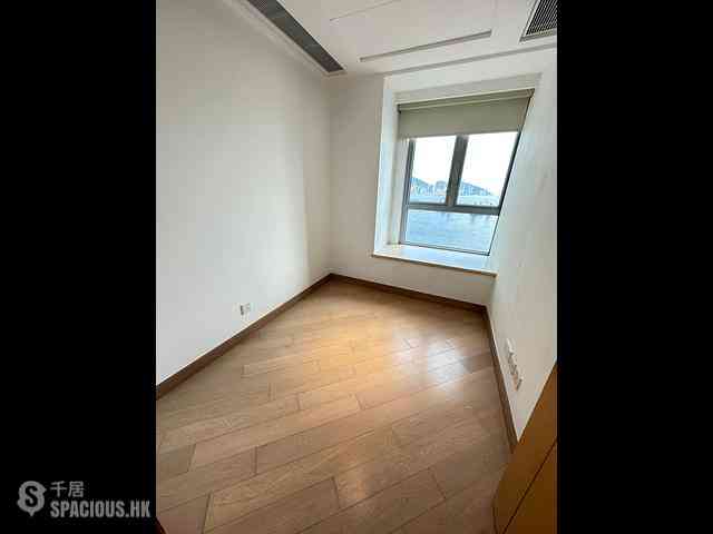 Tai Kok Tsui - Imperial Cullinan Seaview (Tower 2) 10
