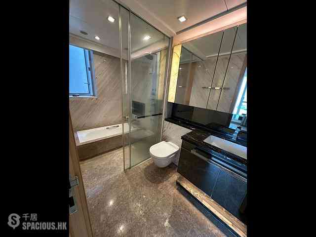 Tai Kok Tsui - Imperial Cullinan Seaview (Tower 2) 14