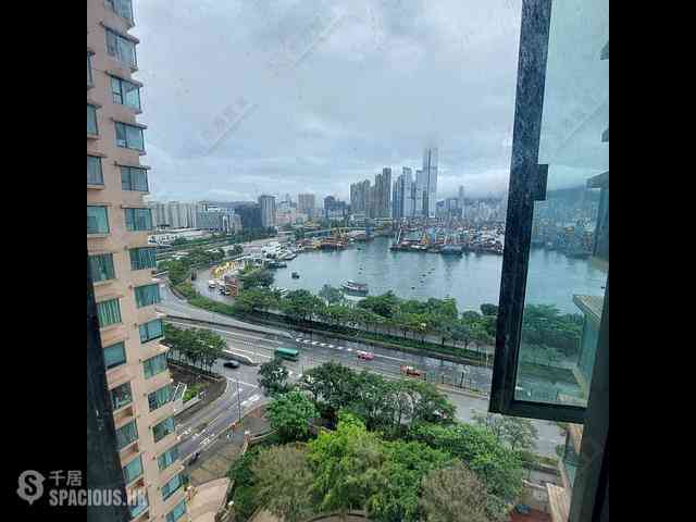 Tai Kok Tsui - Island Harbourview Block 9 02