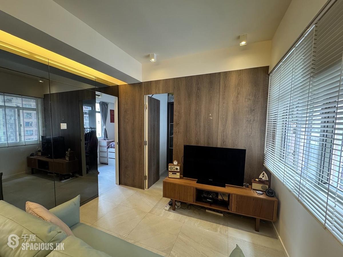 Sai Ying Pun - Wealth Building 01