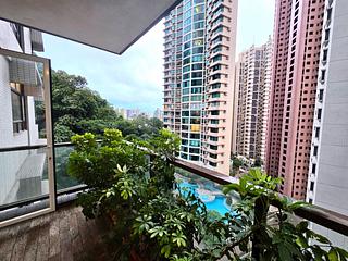 Mid Levels Central - Tregunter Block 2 02