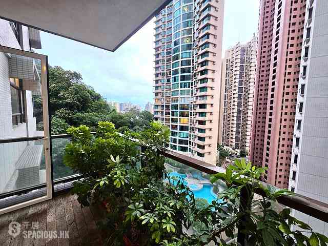 Mid Levels Central - Tregunter Block 2 02