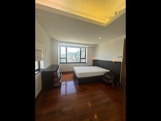 Mid Levels Central - Robinson Heights 03